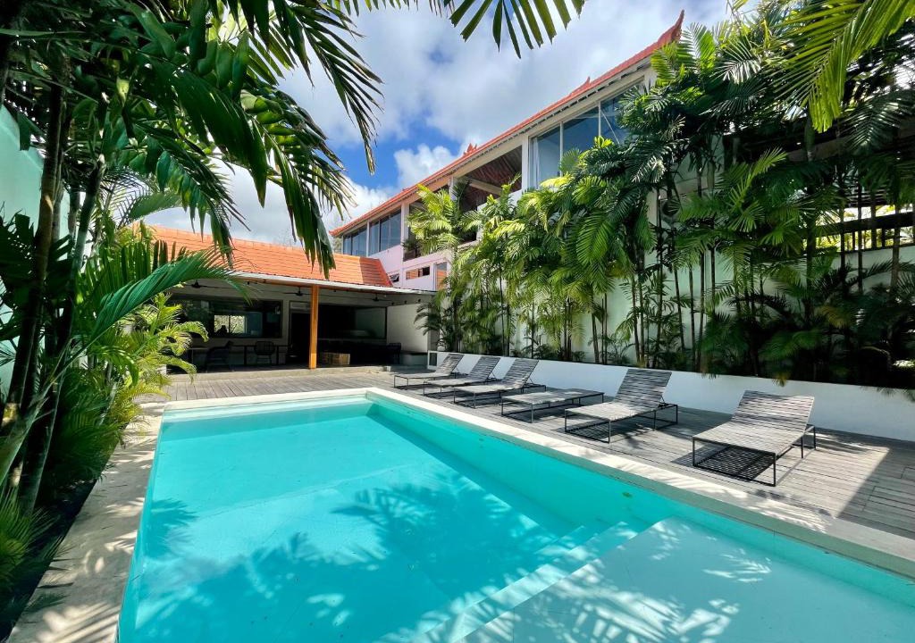 Ungasan Hotel | 007 Surfhouse Bali
