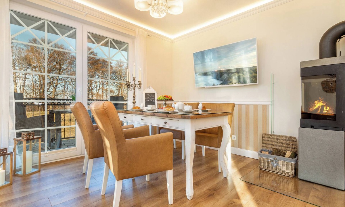 Zingst Apartment | 5-Star Luxury Apartment by the Sea with a Fireplace, Spa Area, and Sauna