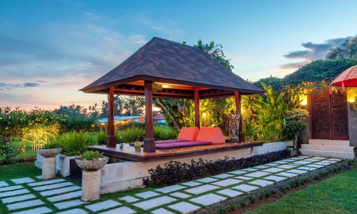 Kemenuh Villa | Airy 7BR Villa with Amazing Hot Tub & Pool, Bali Villa 2234