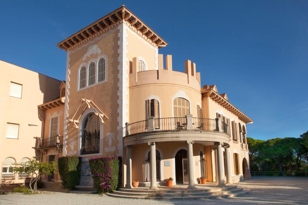 Cabrera de Mar Hostel | Alberg Cabrera de Mar Xanascat