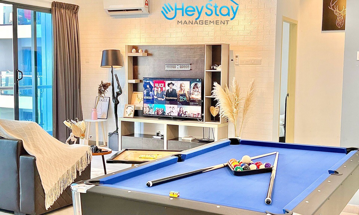 Taman Kota Laksamana Apartment | Atlantis 5-13pax/Town JonkerSt/VideosGame/PoolView