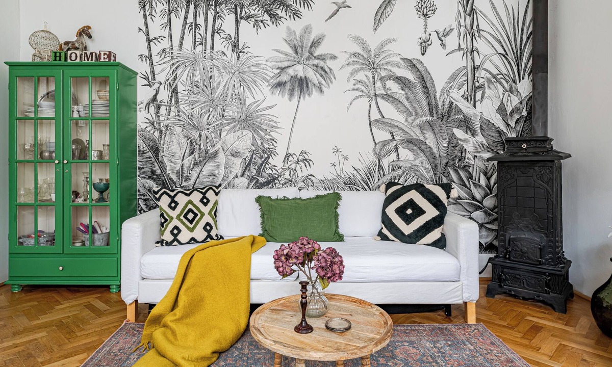Palace District Apartment | Beautiful, quiet, central flat with A/C,2-6 people, 76 m2