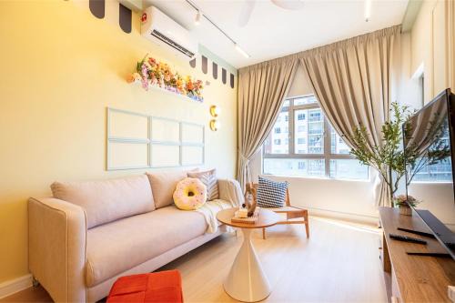 Sentul Pasar Apartment | Bright 3BR Kids Café Home Slide LEGO Playroom