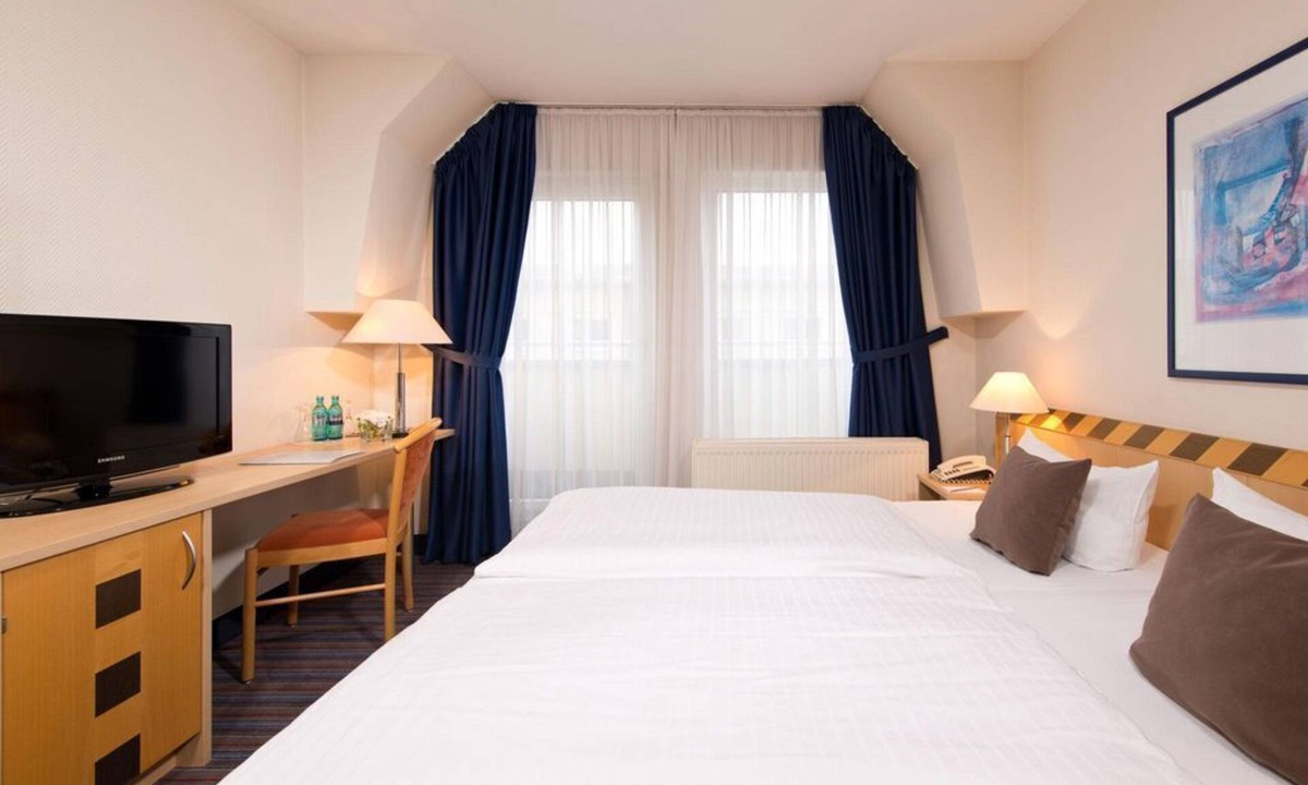 Laubegast House | BusinessTwin rooms -Flexible rate with breakfast - ACHAT Hotel Dresden Elbufer