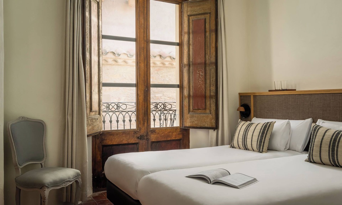 Begur Hotel | BYPILLOW Cluc Begur