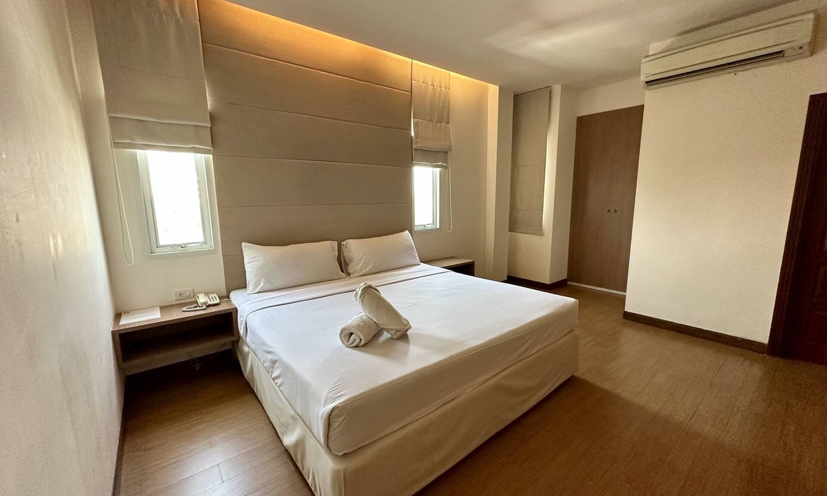 Samsen Nok Hotel | Calypzo 2