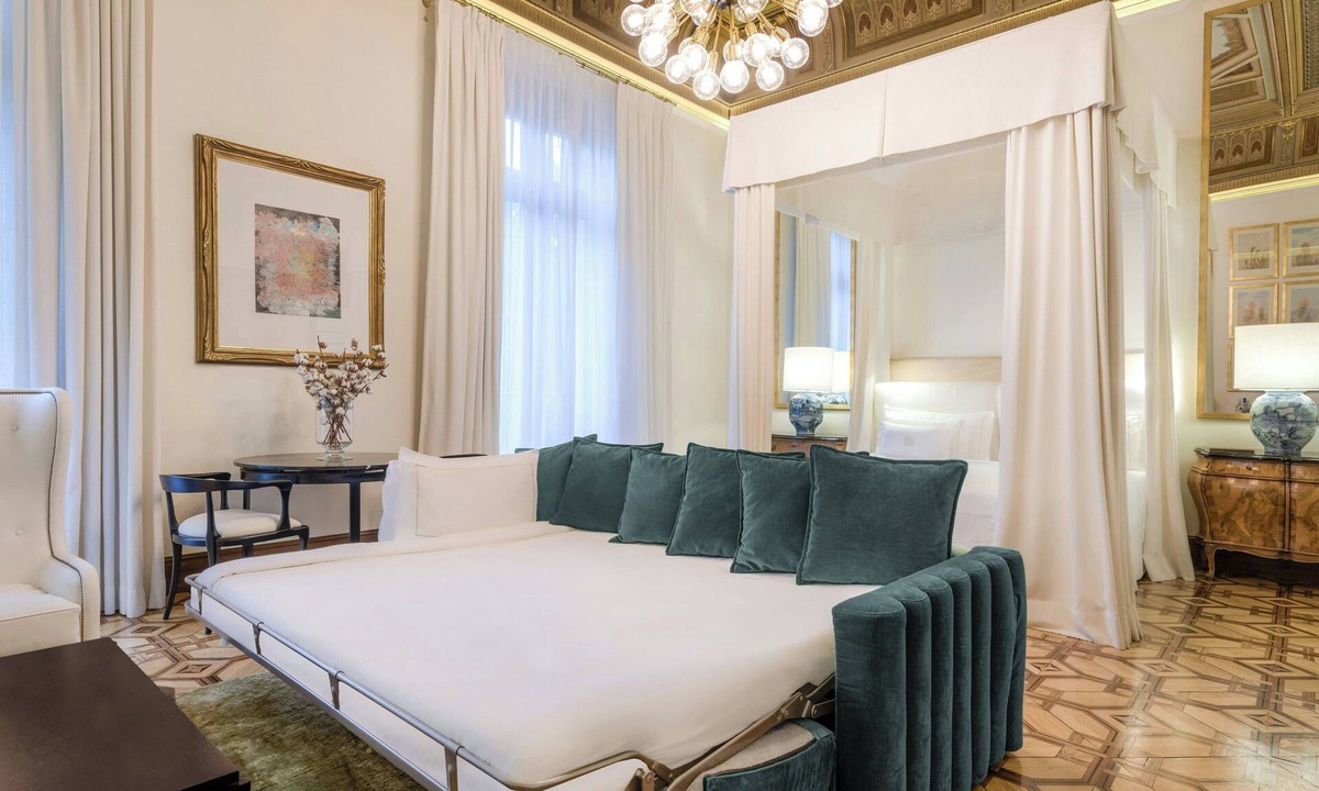 Dreta de l'Eixample Hotel | Cotton House Hotel, Autograph Collection