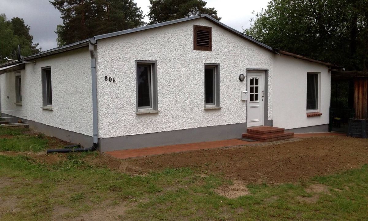 Wustrow House | Cozy bungalow with wood-burning stove - 2 min. to the lake