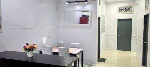 Sungai Jarom House | COZY RIZQY - Spacious & Budget-Friendly 3R2B Homestay