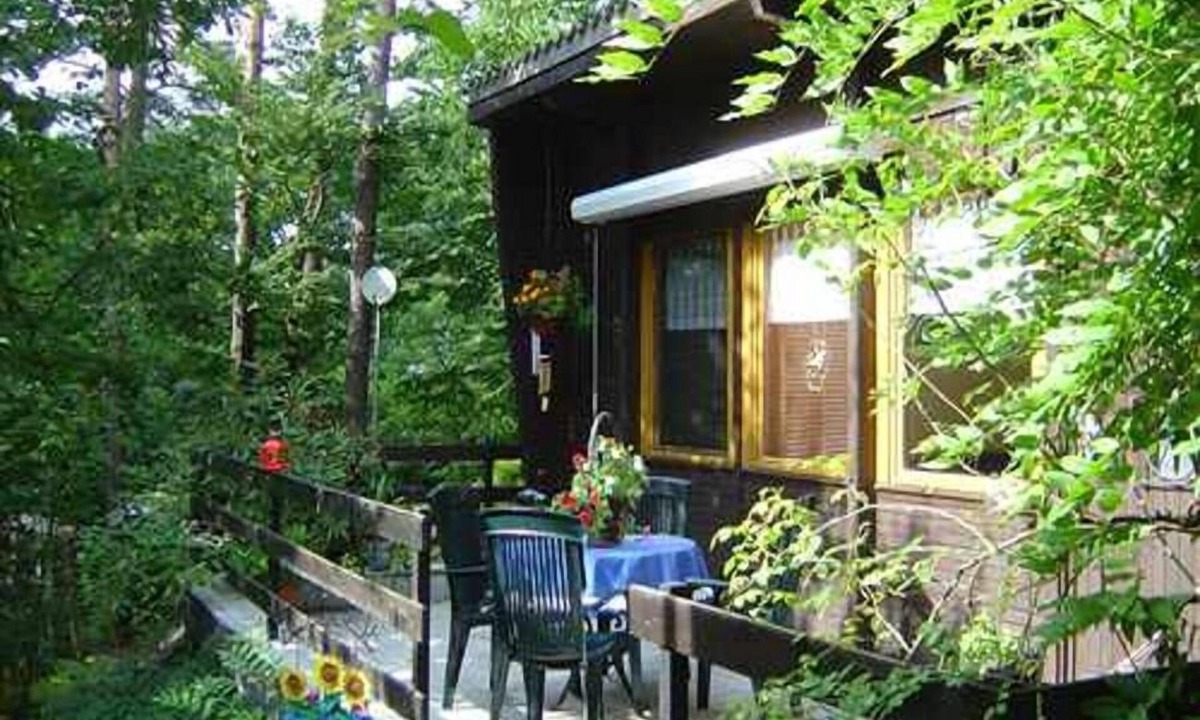 Dagow House | Cozy vacation home with fireplace and terrace near Lake Stechlin in the countryside