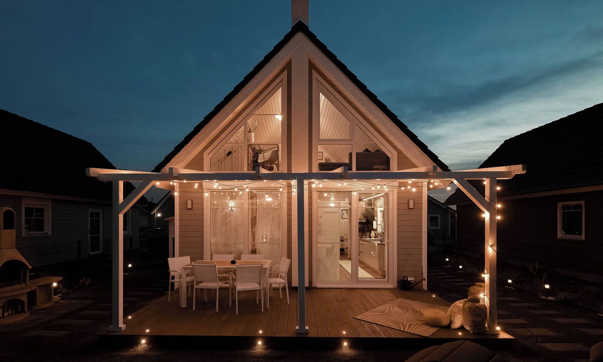 Wandlitz House | Designed to Pause: Fireplace, Sauna & Quiet Rest