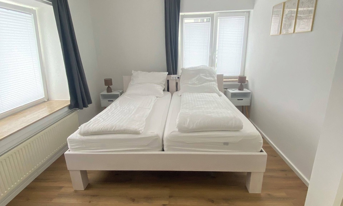 Oldenburg House | Family-friendly with garden & private parking lot Suitable for fitters & groups