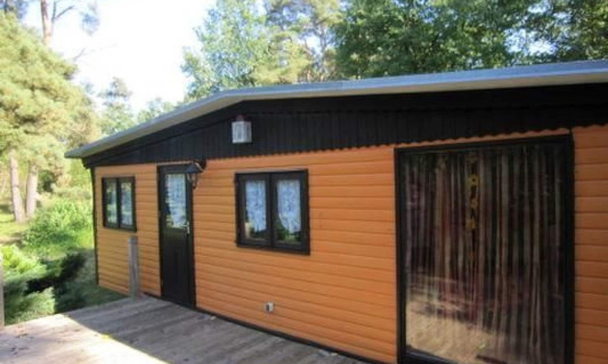 Hohenlychen House | Ferienhäuschen am Strandbad Lychen, Bungalow by Interhome