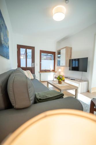 Salbke Apartment | Haus unterm Mammutbaum - Elberadweg