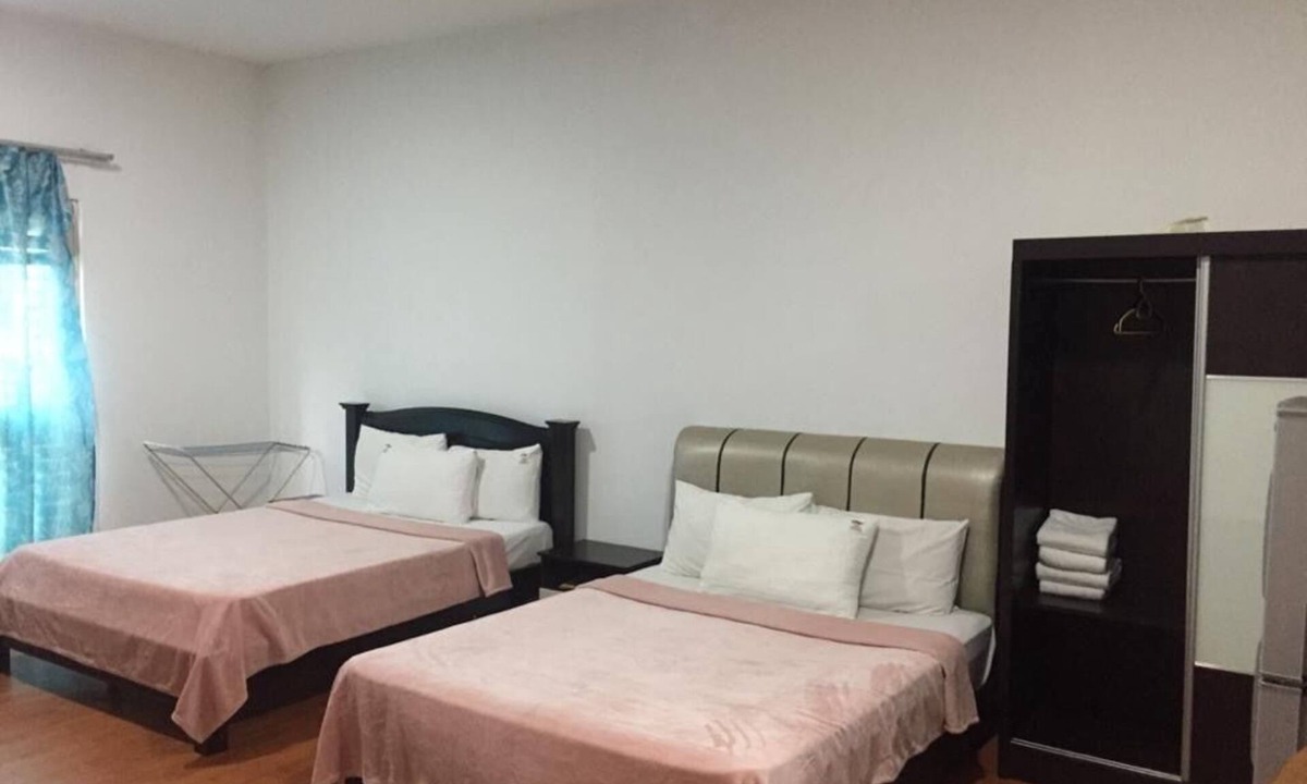 Medan Tuanku Apartment | HJN MAYTOWER PRIVATE APPARTMENT AT JALAN MASJID INDIA WITH SWEEMING POOL
