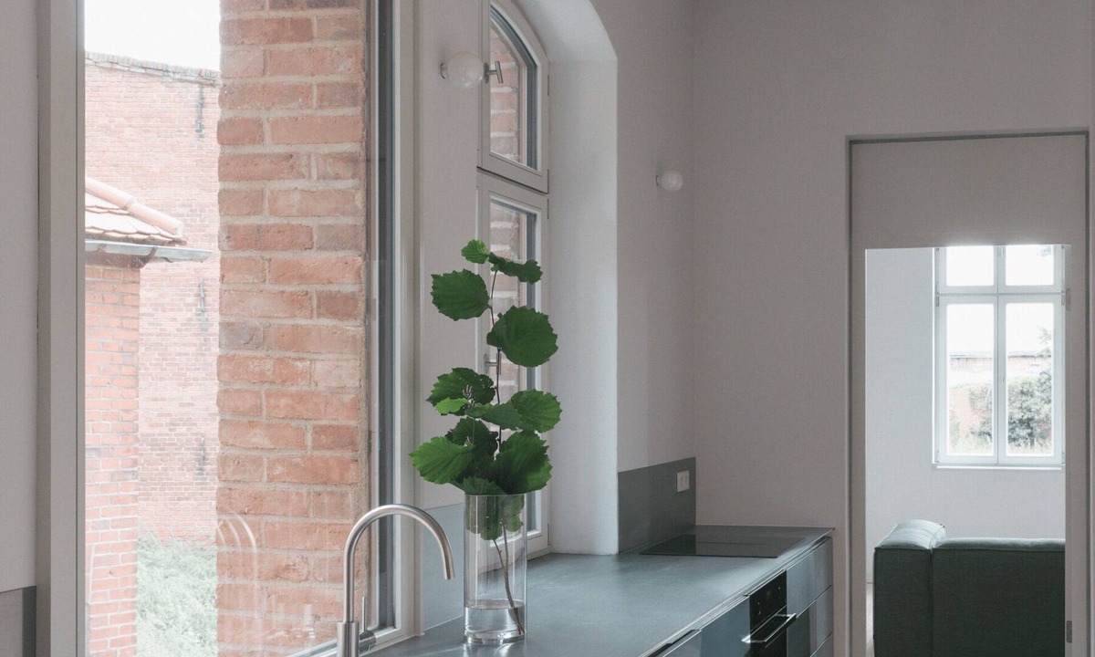 Werben Apartment | HOCHPARTERRE EAST: Morning sun and terrace to the east