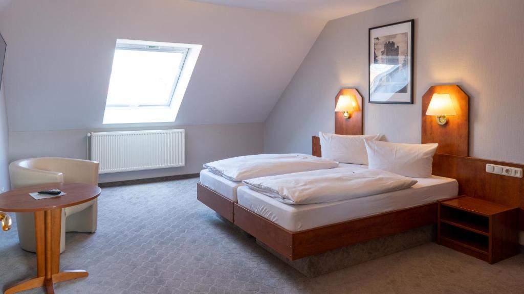 Stendal Hotel | Hotel Am Uenglinger Tor