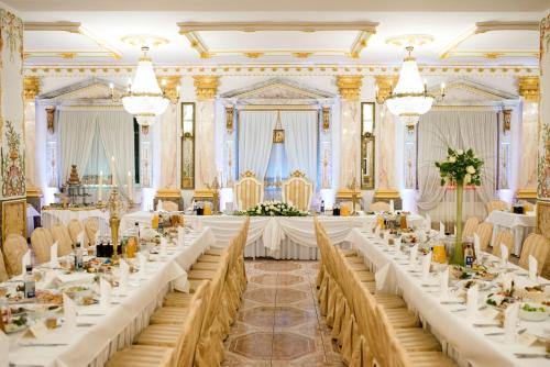 Walendow Hotel | Hotel Książę Poniatowski
