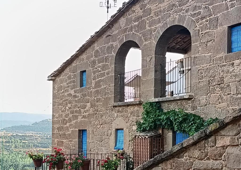 Artesa de Segre House | Les Orenetes