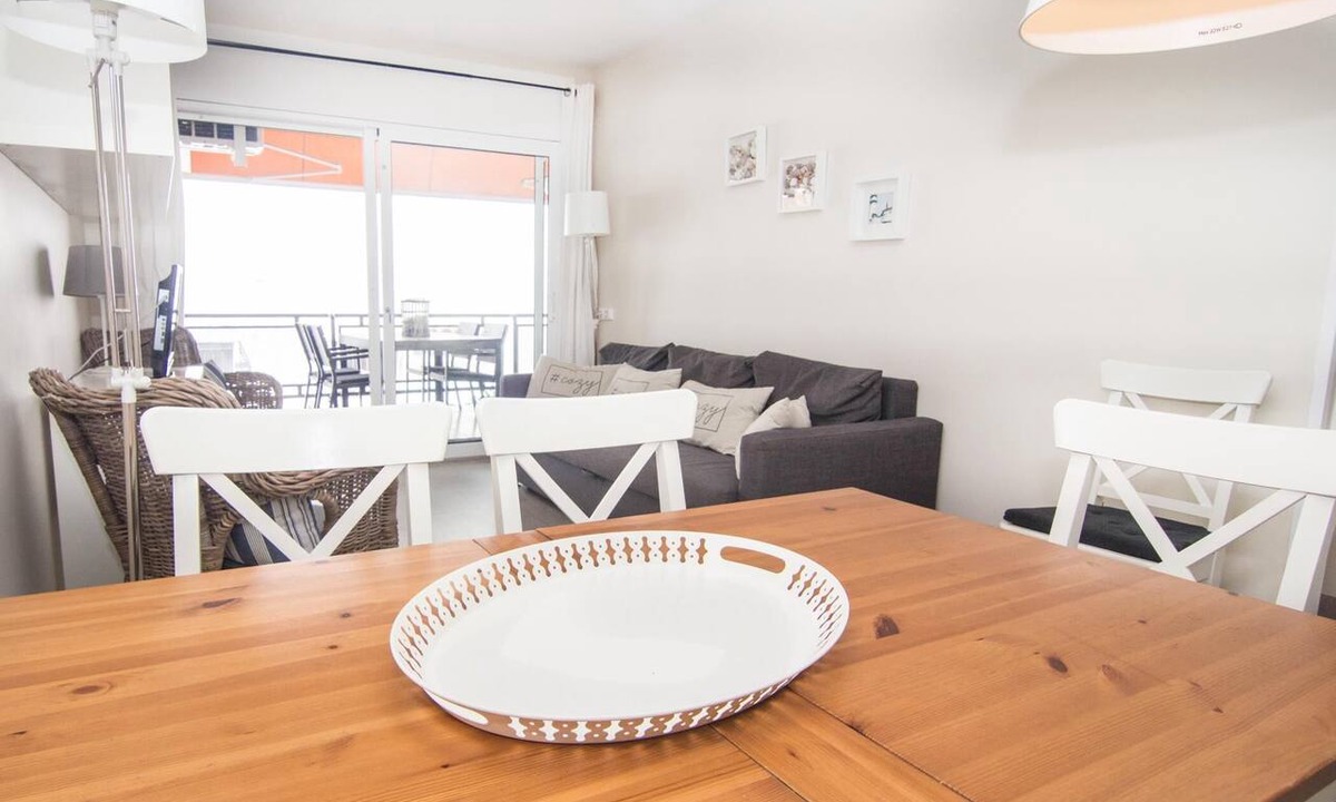 Sitges Apartment | LIGHTHOUSE BY BLAUSITGES Bright apartment with pool near the center of Sitges.