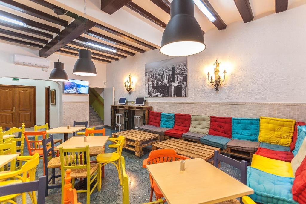 Lloret Town Center Hostel | LOFT Hostal