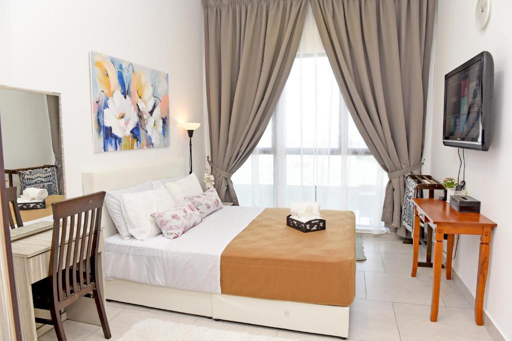 Seri Kembangan Apartment | Lovely Mines Astetica Lake View Seri Kembangan 2BR