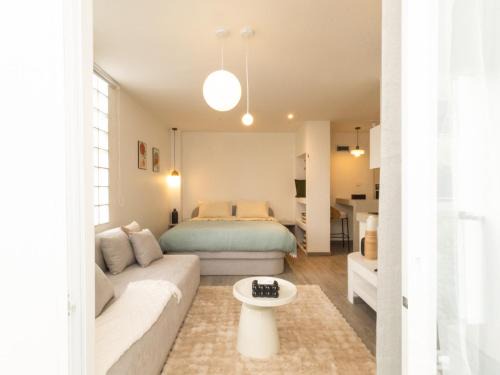 Thung Maha Mek Apartment | Lovely Studio Room for 2 Guests in the Heart of Sathorn