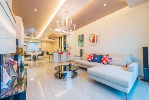 Kuala Lumpur Apartment | MITEC Publika 2Br Hot tub Sri Hartamas Mont Kiara