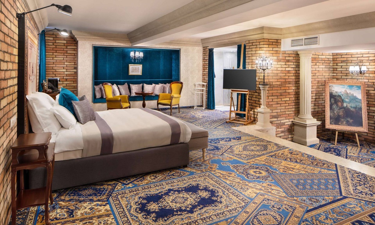 Terezvaros Hotel | Mystery Hotel Budapest, Preferred Hotels & Resorts