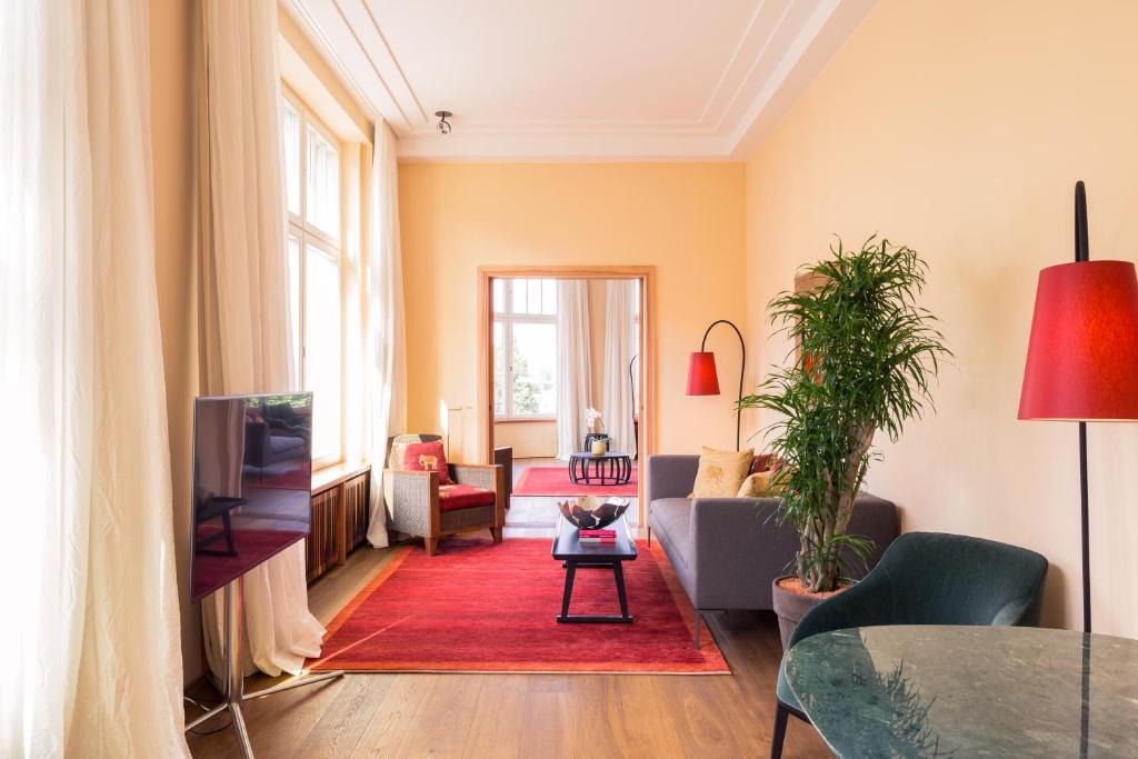 Friedrichshain-Kreuzberg Hotel | Orania.Berlin