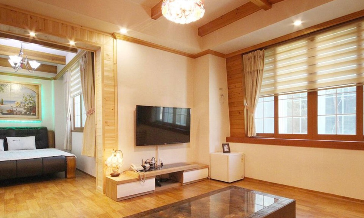 Gongsan-dong Hotel | Palgongsan Youth Hostel