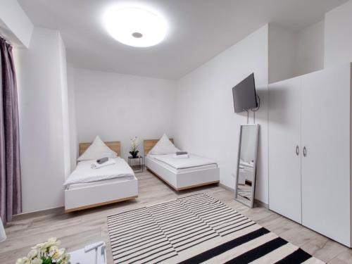 Markisches Viertel House | Pension Amanda