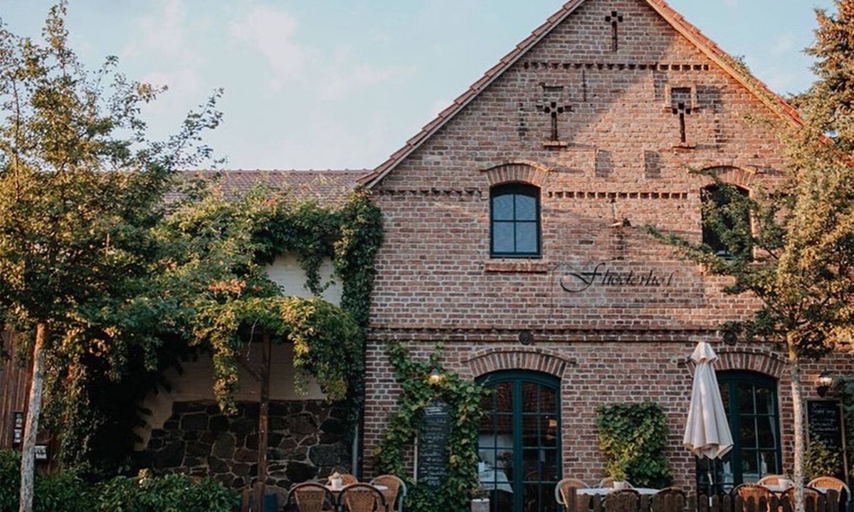 Michendorf Bed & Breakfast | Perlenflieder - Cozy apartment in the countryside at Fliederhof Stücken
