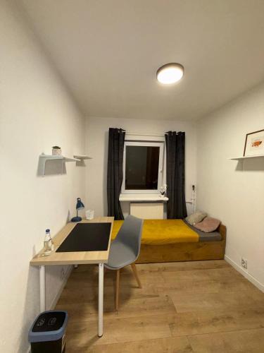 Kolo Hotel | Pokój jednoosobowy do wynajęcia w mieszkaniu