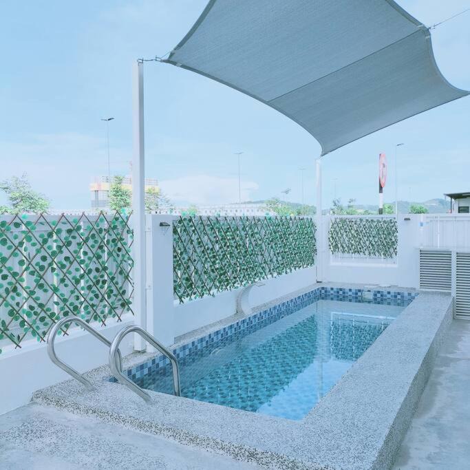 Ijok House | Prima Guest House - Puncak Alam Homestay Mus-lim friendly