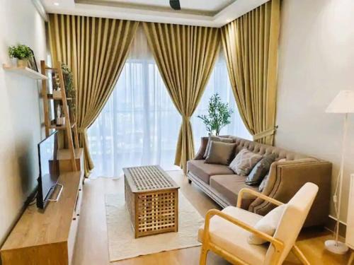 Salak South Apartment | Rosaz Homestay, KLCC View 3R at Razak City Residence