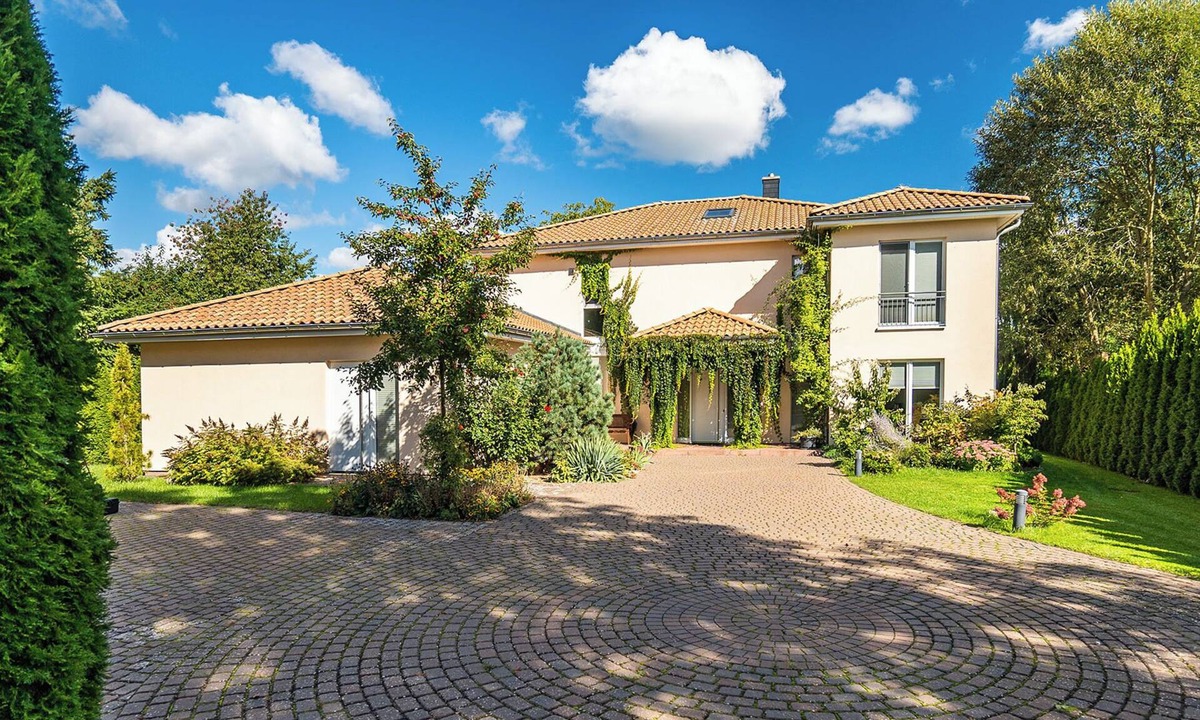Neuruppin Villa | Ruppiner Ferienresidenz (dreamlike villa on Lake Neuruppin)