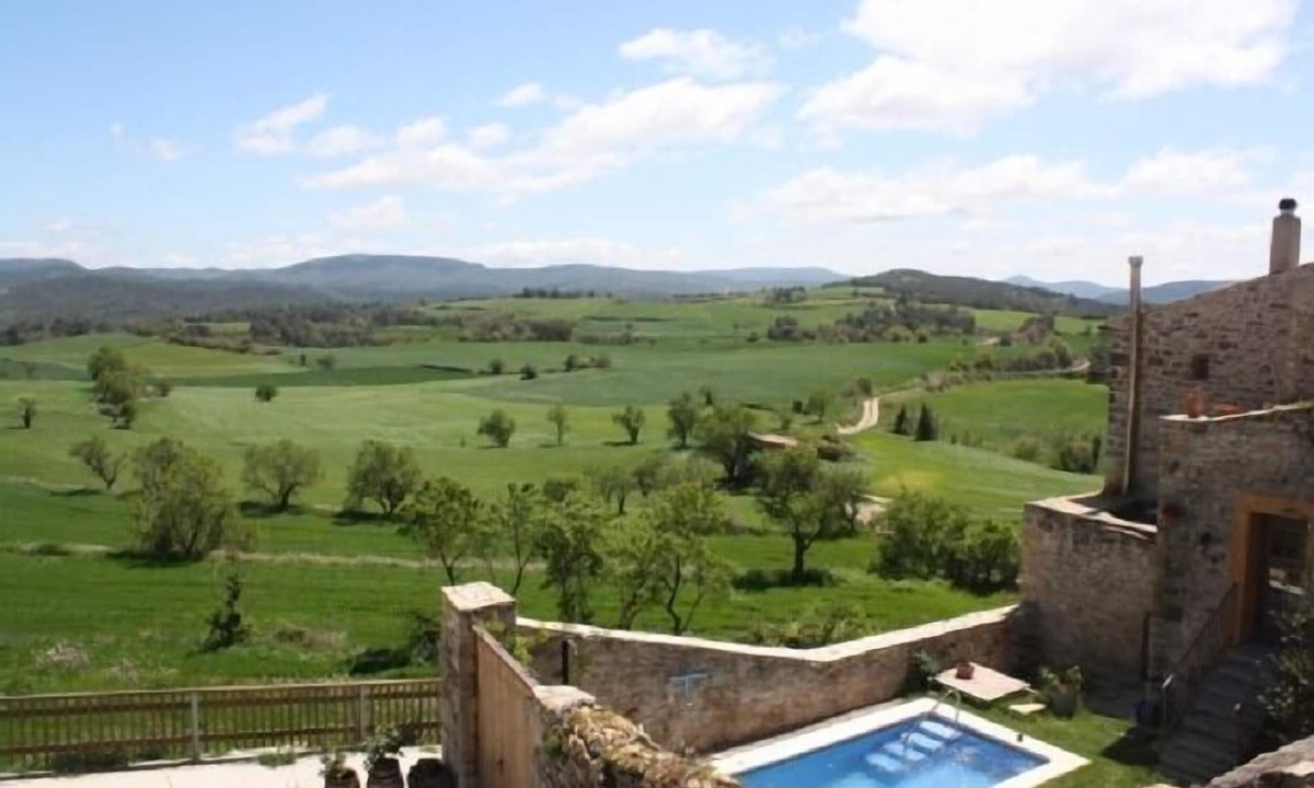 Guialmons Cottage | Self catering Can Gasol for 12 people