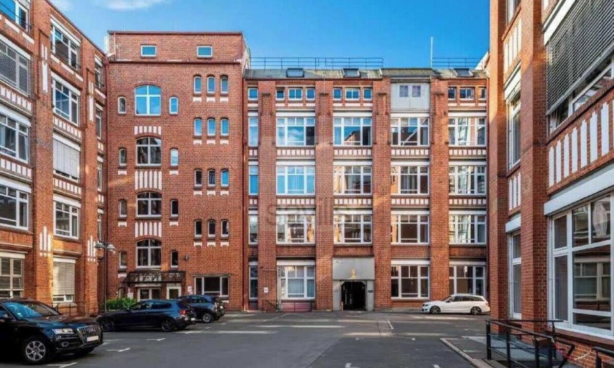 Moabit Apartment | Spacious 4-Bedroom Apartment in Central Berlin