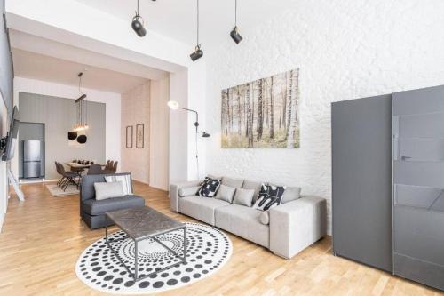 Gesundbrunnen Apartment | Spacious Lofts In Wedding