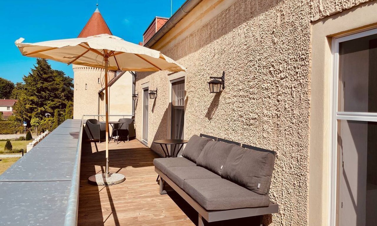 Stolpe Apartment | Squire Tammo WF-42 - The West Wing Squire Tammo WF-42 in Stolpe on Usedom