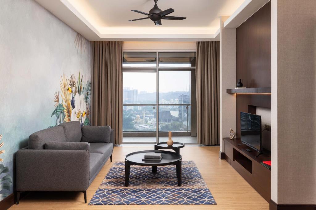 Mid Valley City Hotel | St Giles Gardens Residences Kuala Lumpur