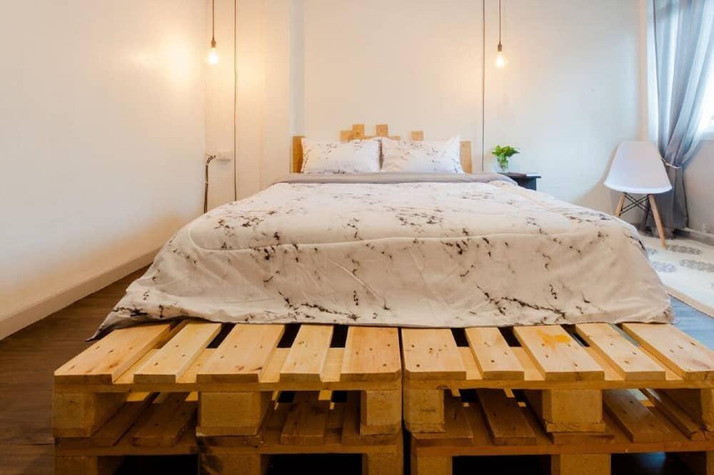 Wat Ratchabophit Hotel | Standard Double Room near grand palace