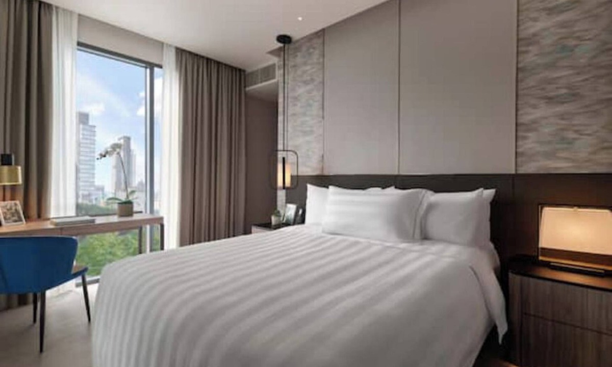 Golden Triangle Hotel | Stylish 2-BR Suite Deluxe Bukit Bintang Breakfast