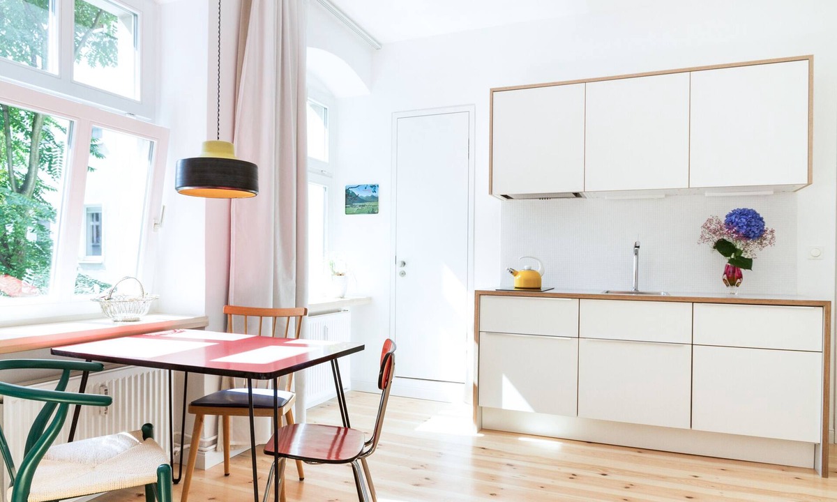 Prenzlauer Berg Apartment | Sunny boutique studio in the center of Berlin