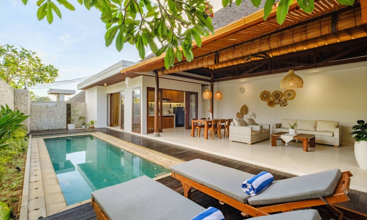 Pecatu Villa | Uluwatu Escape, 8min Beach - 2BR Private Pool Villa by Orivista