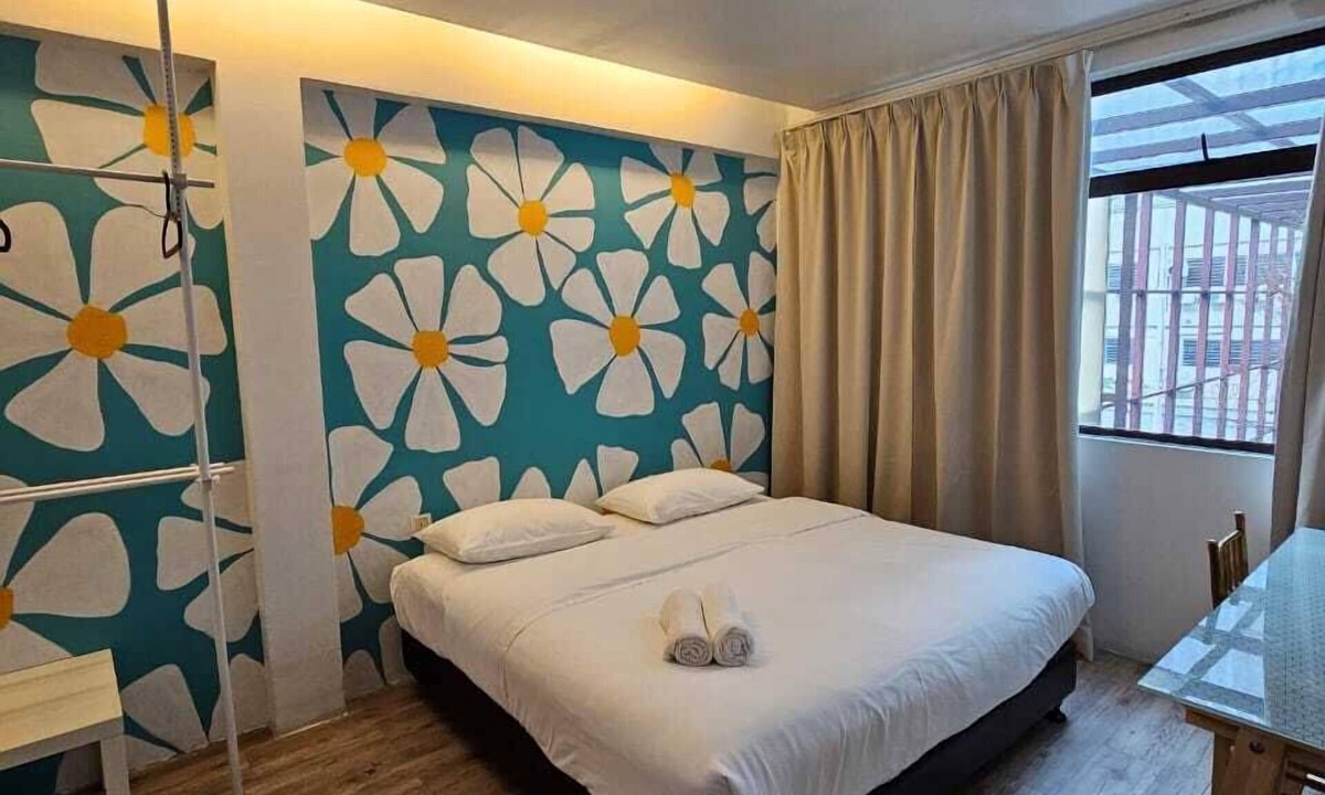 Taman Pertama Hotel | V Garden Hotel by Minsu