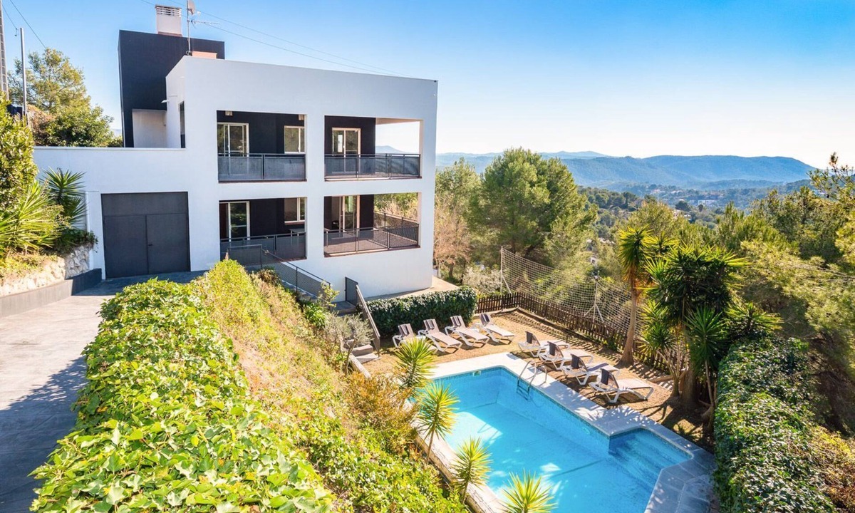 Olivella Villa | Villa Bella Vista I - Six Bedroom Villa, Sleeps 14
