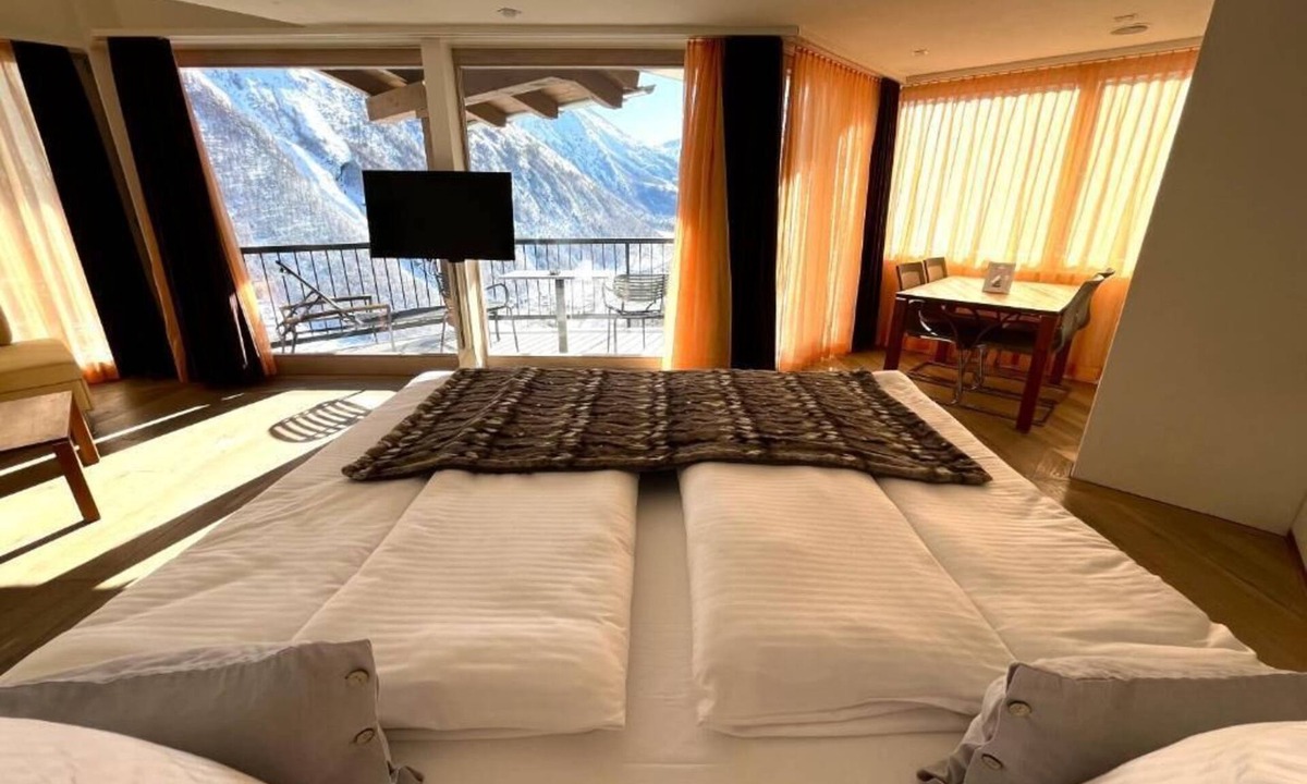 Saas-Fee Hotel | Waldhotel Fletschhorn Private Whole Hotel in Saas-Fee: 360 Alpine Views & Sauna