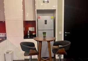 Arcoris Mont Kiara - Huge Balcony for 8 pax 1B1BR - 2 queen and 1 Partition Room Bunk Bed